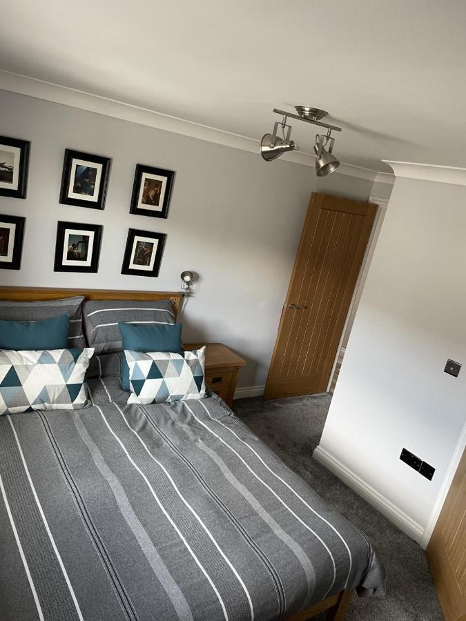 Burry Port Harbour Apartment Екстер'єр фото